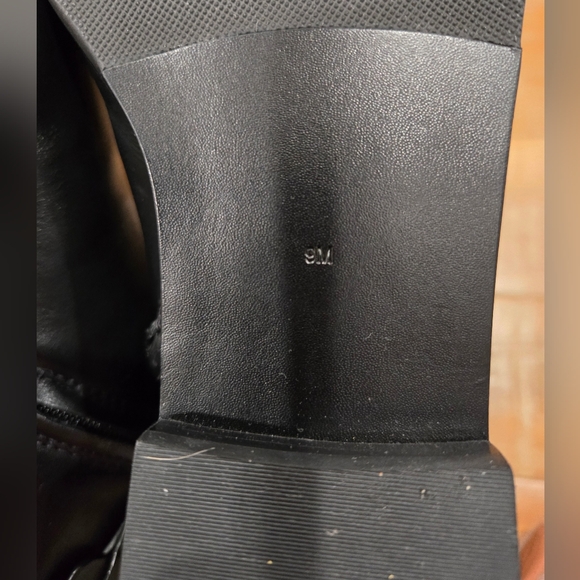 NIB Tory Burch Booties 9 - Picture 4 of 8